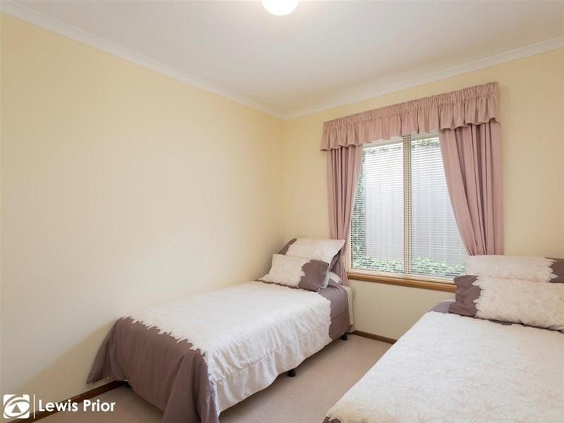 16 Dover Court, Dover Gardens SA 5048