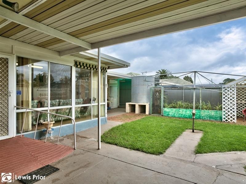 5 Rosefield Lane, Sturt SA 5047