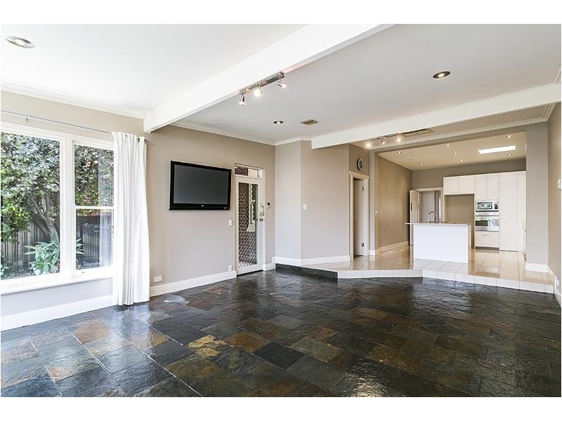 25 Lynington Street, Tusmore SA 5065