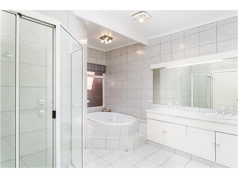 25 Lynington Street, Tusmore SA 5065