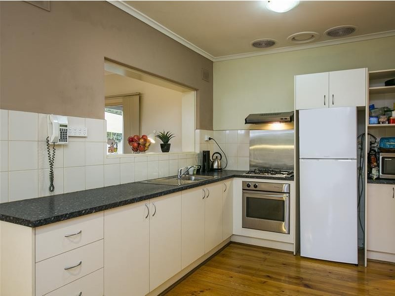 3 Perry Avenue, Marion SA 5043