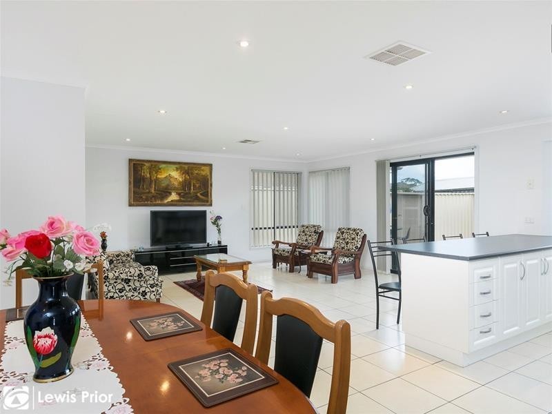 24b Sandery Avenue, Seacombe Gardens SA 5047