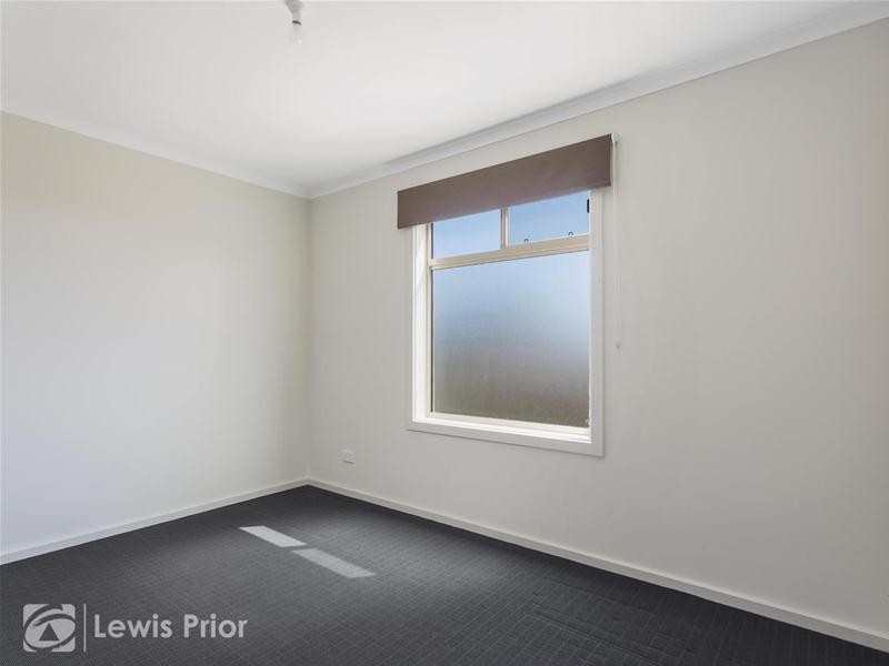 9/1B Larkdale Crescent, O’halloran Hill SA 5158