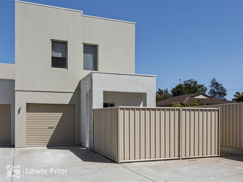 9/1B Larkdale Crescent, O’halloran Hill SA 5158