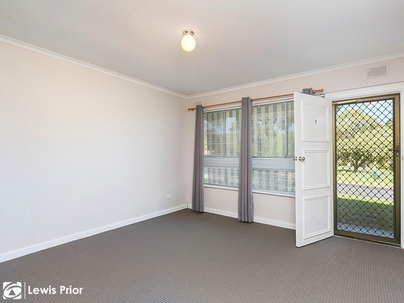 1/5a Riverside Drive, Bedford Park SA 5042