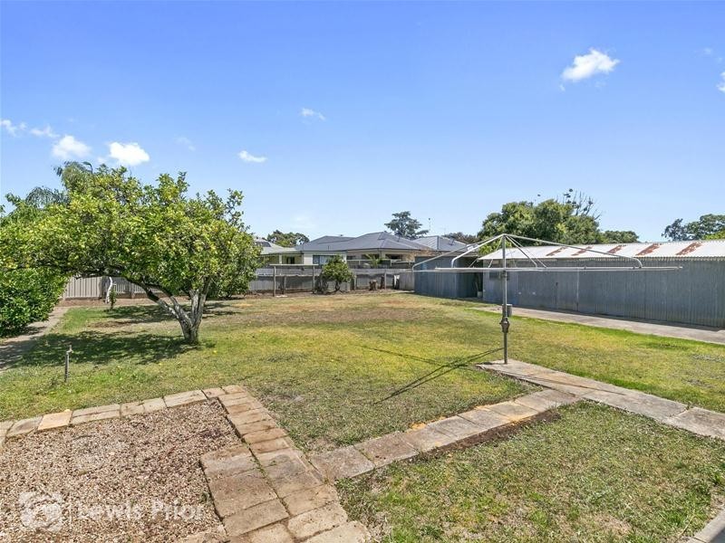 7 Fetlar Avenue, Marion SA 5043