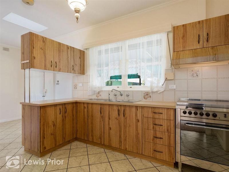 2A Second Avenue, Warradale SA 5046