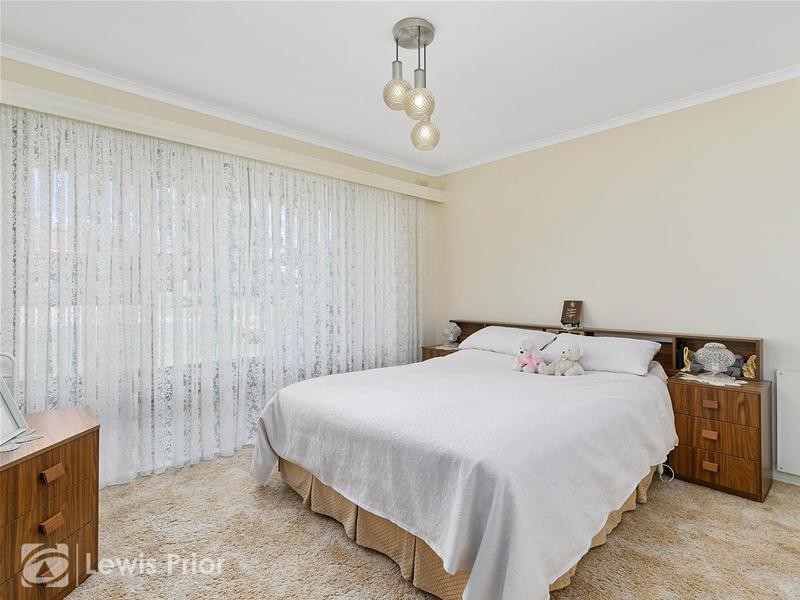13 Trinidad Way, Happy Valley SA 5159