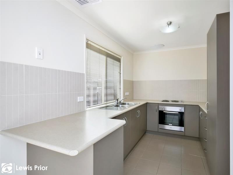 27 Moreland Avenue, Mitchell Park SA 5043