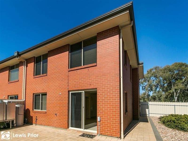 27 Moreland Avenue, Mitchell Park SA 5043