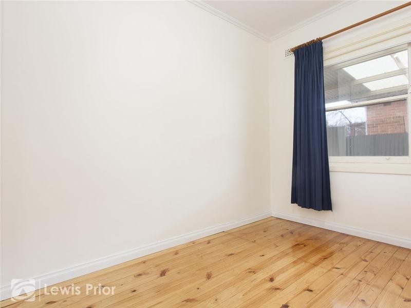 62 Barry Road, Oaklands Park SA 5046