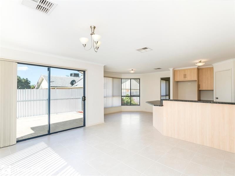 1a Blaise Street, Christie Downs SA 5164