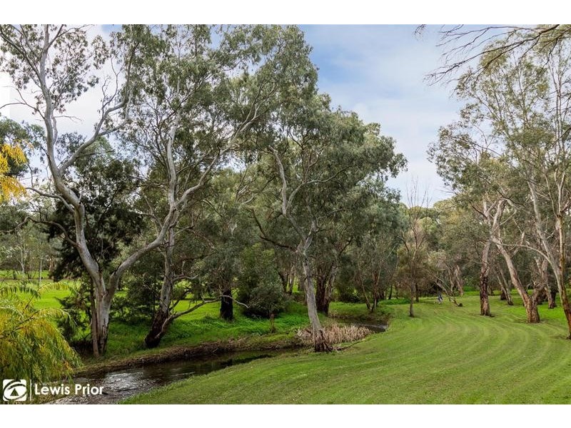 18/11-15 OG  Road, Klemzig SA 5087