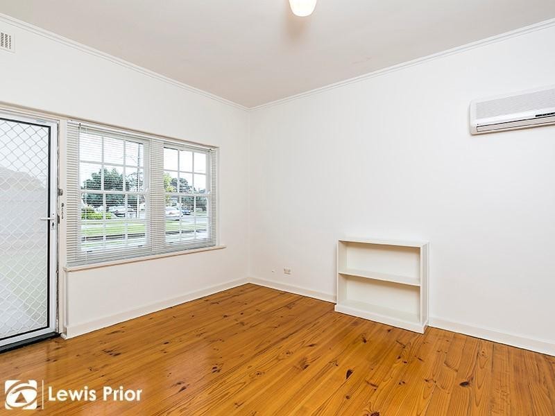 1/10 Golflands Terrace, Glenelg North SA 5045