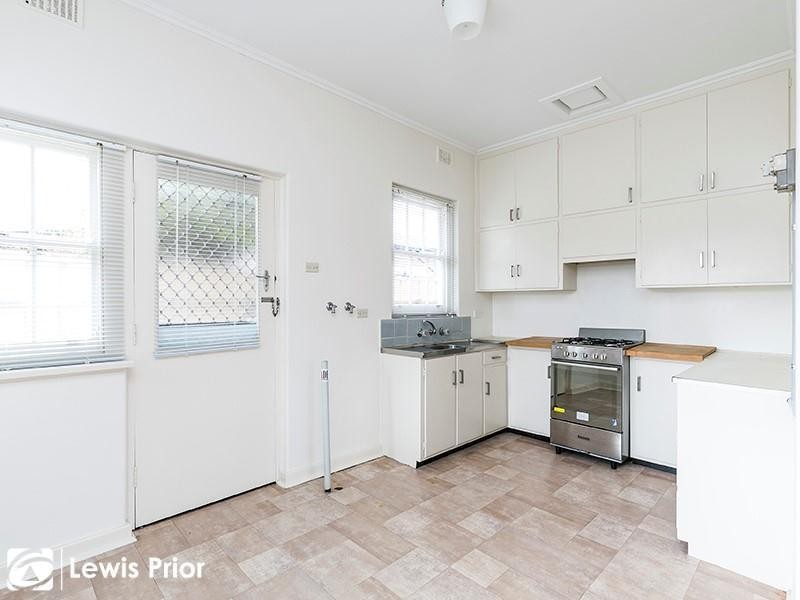 1/10 Golflands Terrace, Glenelg North SA 5045