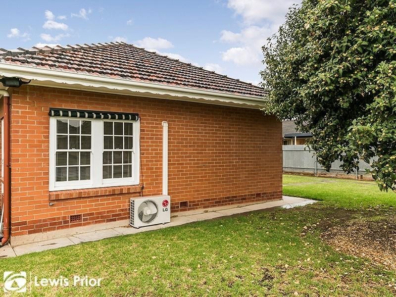 1/10 Golflands Terrace, Glenelg North SA 5045