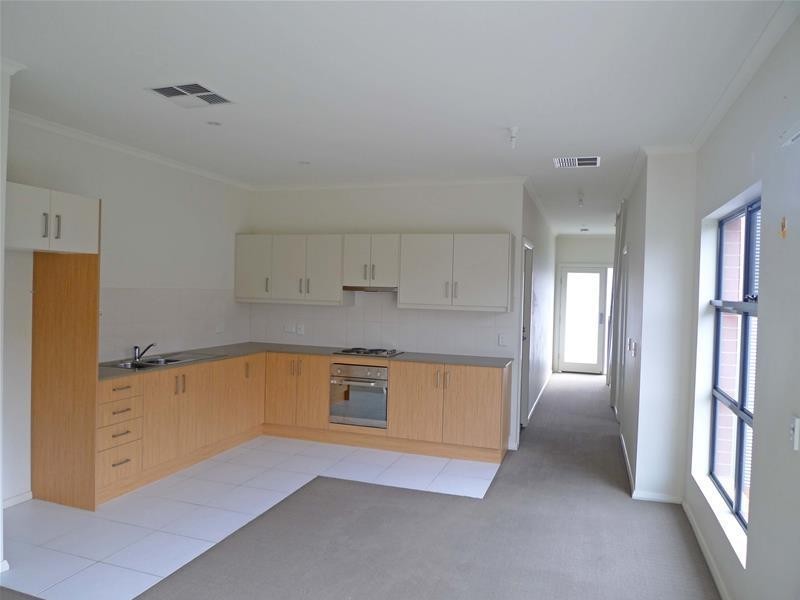 9c Albany Crescent, Oaklands Park SA 5046