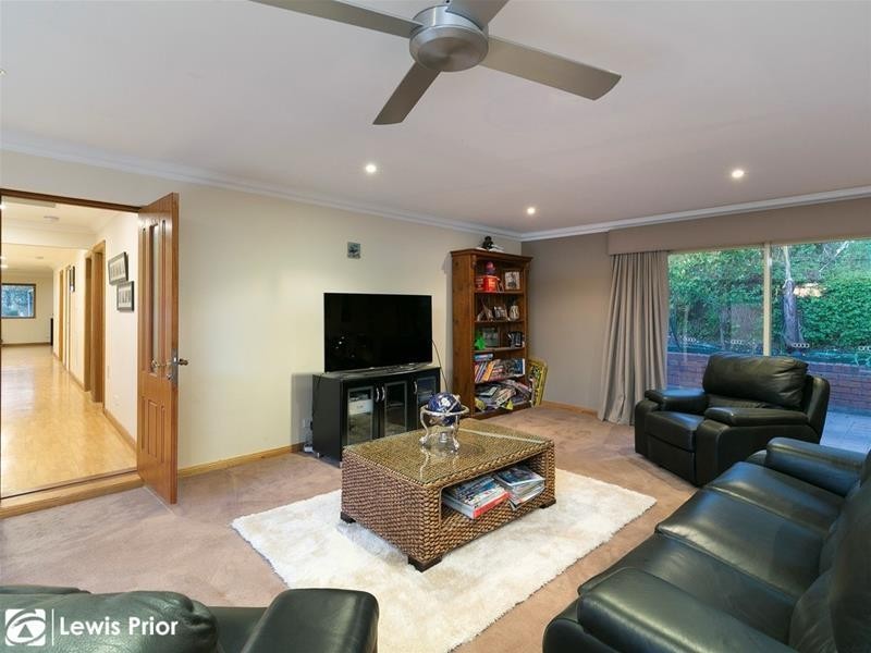 43 Hepenstal Road, Onkaparinga Hills SA 5163