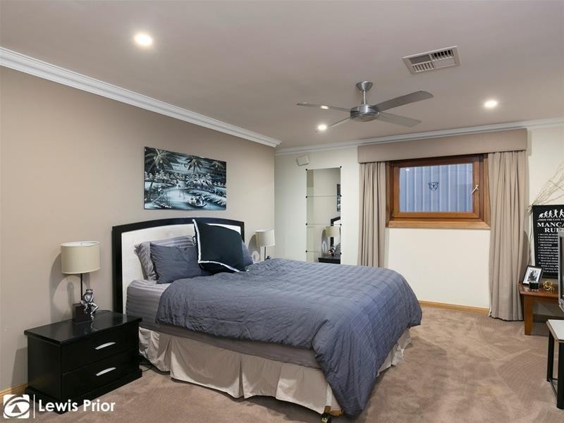 43 Hepenstal Road, Onkaparinga Hills SA 5163