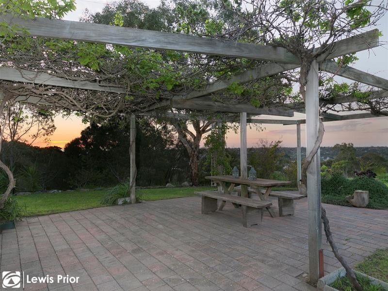 43 Hepenstal Road, Onkaparinga Hills SA 5163