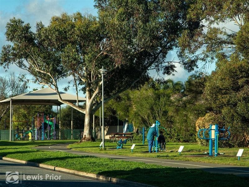 24 Whelan Avenue, Camden Park SA 5038