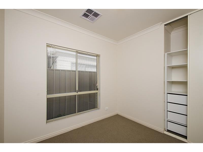 46 White Crescent, Seacombe Gardens SA 5047