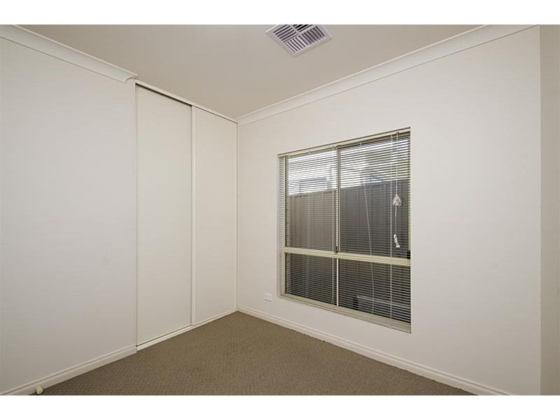 46 White Crescent, Seacombe Gardens SA 5047