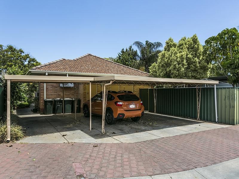 4/11 Colton Road, Hove SA 5048