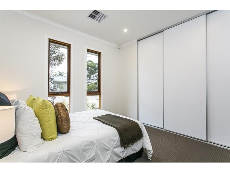 12 Sixth Avenue, Warradale SA 5046