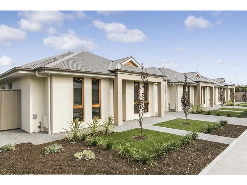 12 Sixth Avenue, Warradale SA 5046