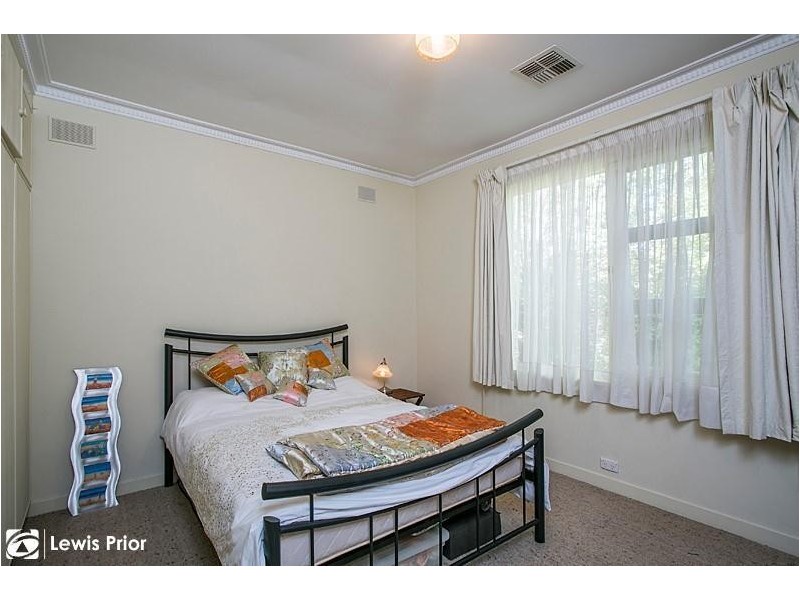 8 Coventry Street, Brighton SA 5048