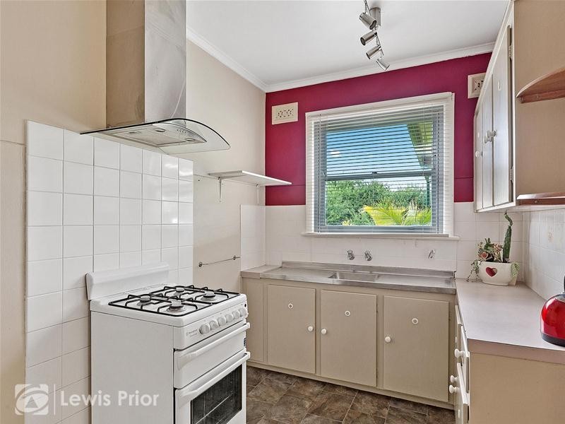 21 Kirra Avenue, Mitchell Park SA 5043