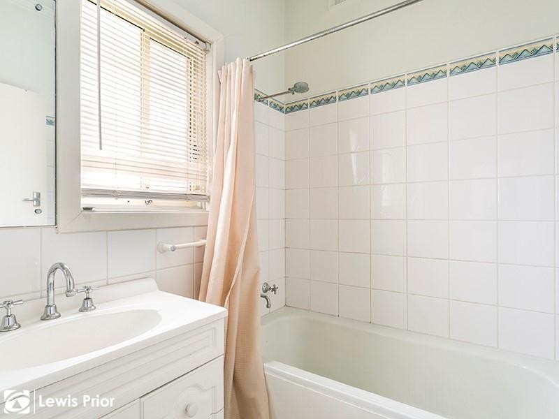 39 Bahloo Avenue, Mitchell Park SA 5043