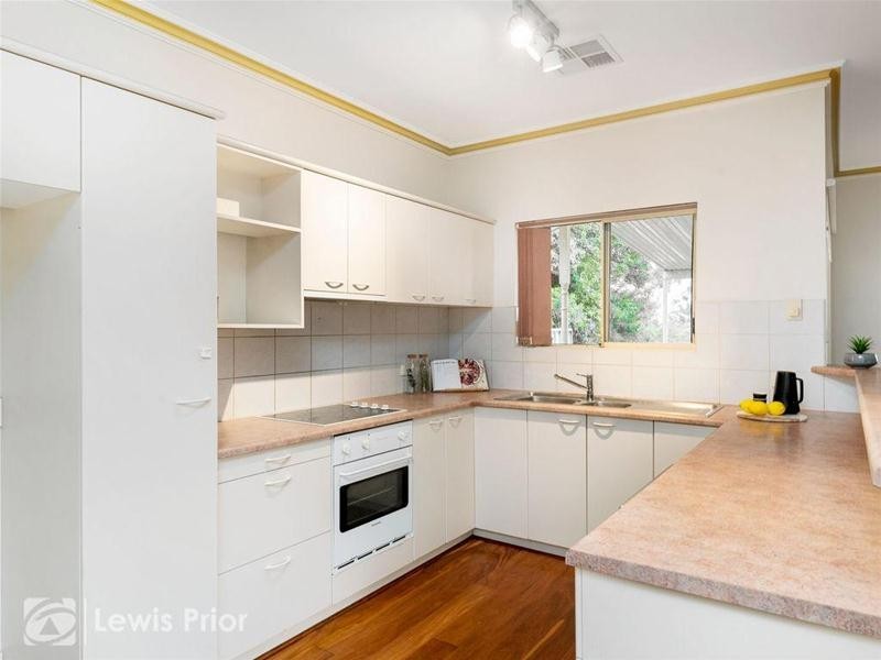 16 Shepherds Hill Road, Bedford Park SA 5042