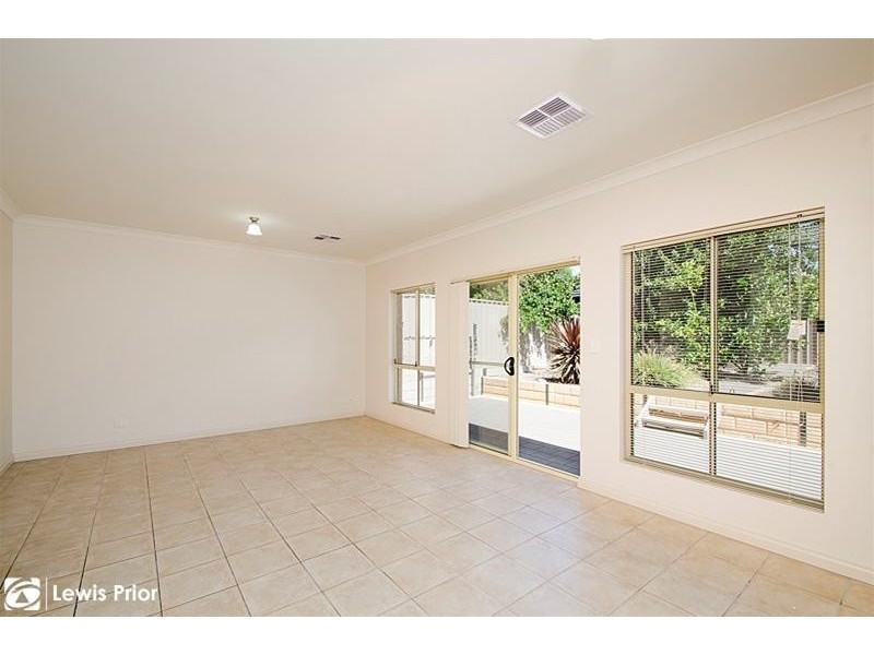 46 White Crescent, Seacombe Gardens SA 5047