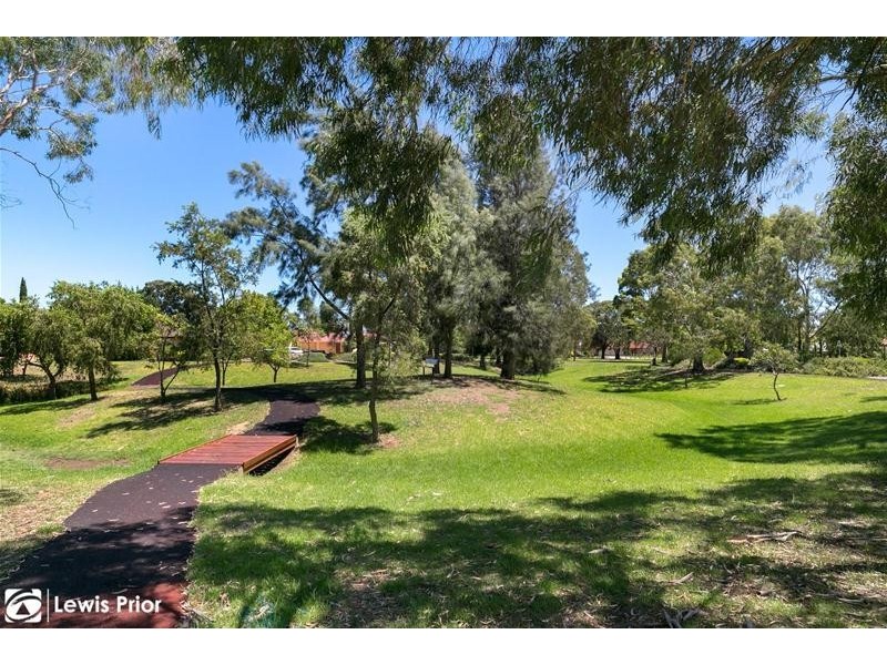 4 Abbey Road, Mitchell Park SA 5043