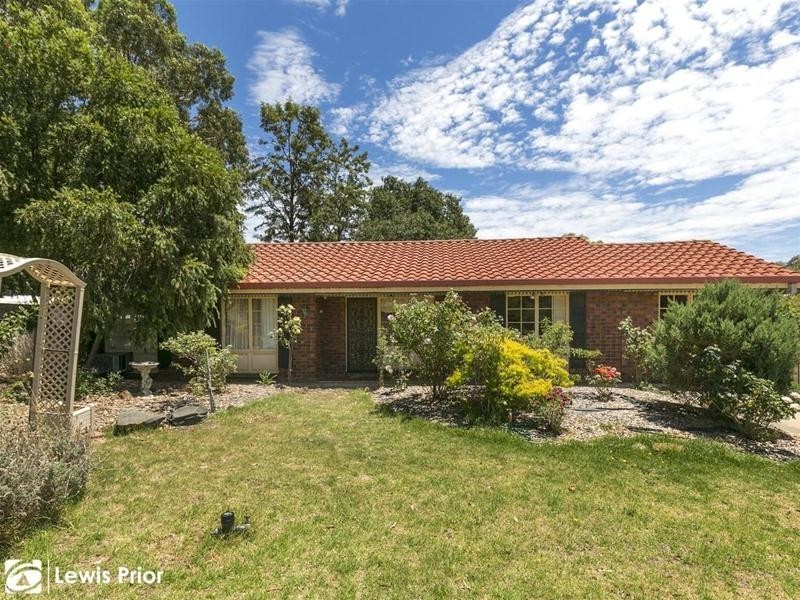 6 Woodhall Drive, Happy Valley SA 5159