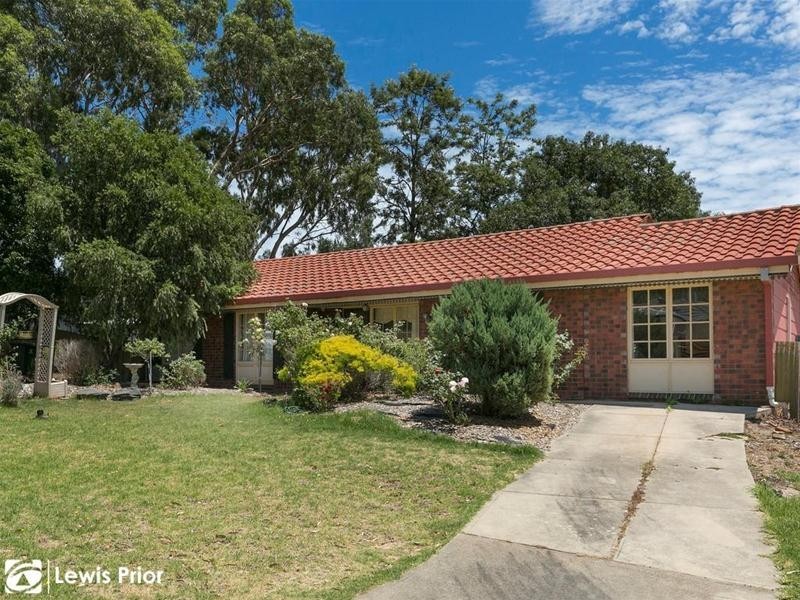 6 Woodhall Drive, Happy Valley SA 5159