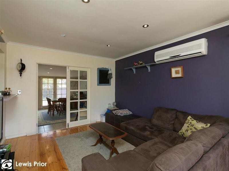 6 Woodhall Drive, Happy Valley SA 5159