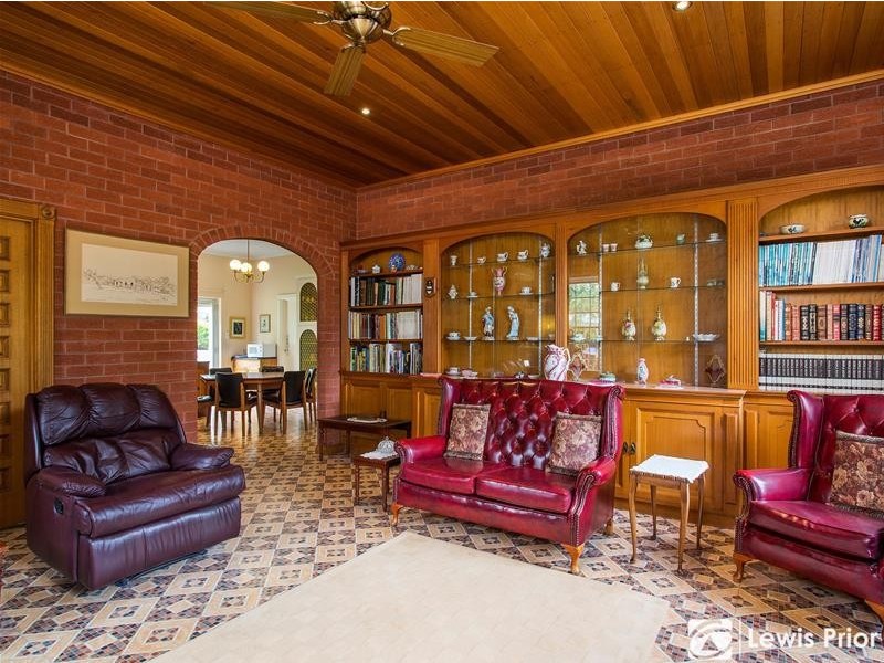 5 Corella Avenue, Chandlers Hill SA 5159