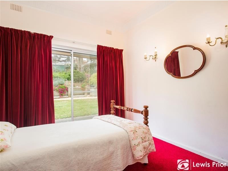 5 Corella Avenue, Chandlers Hill SA 5159