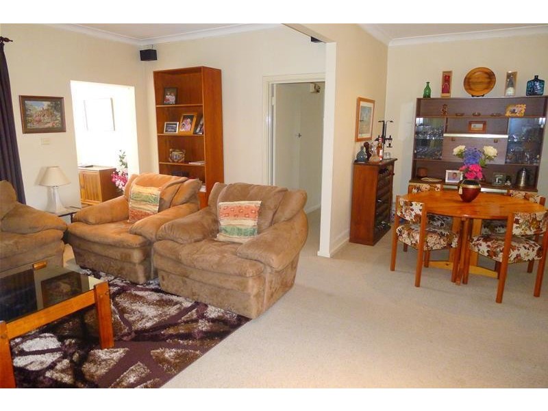 19 Myrtle Grove, Clovelly Park SA 5042