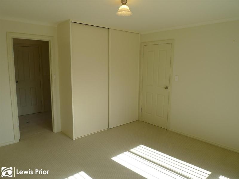 4 Travers Street, Sturt SA 5047