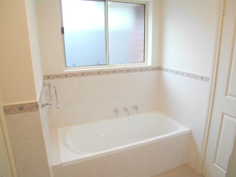 1A Bradman Street, Sturt SA 5047