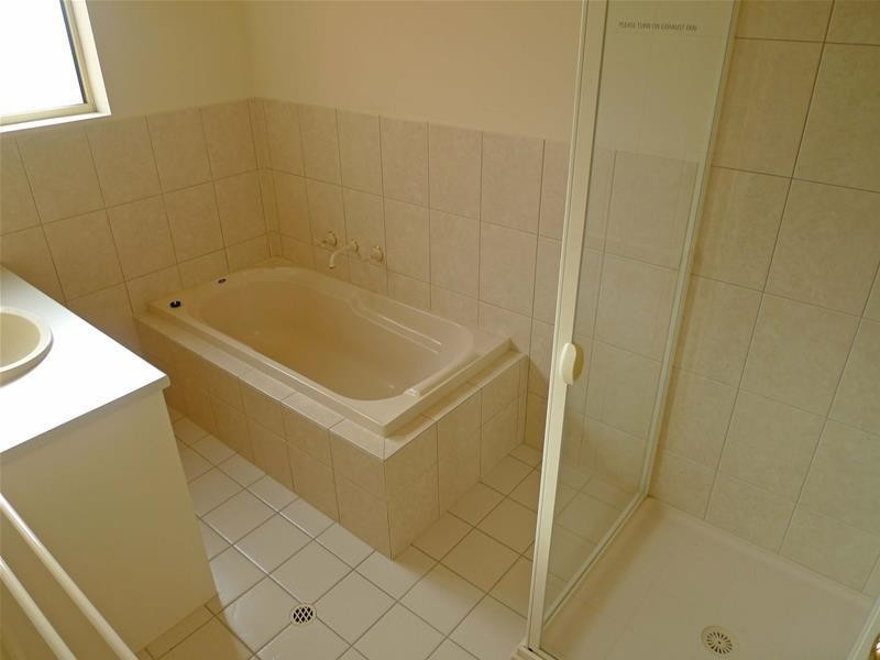 35A Trott Grove, Oaklands Park SA 5046