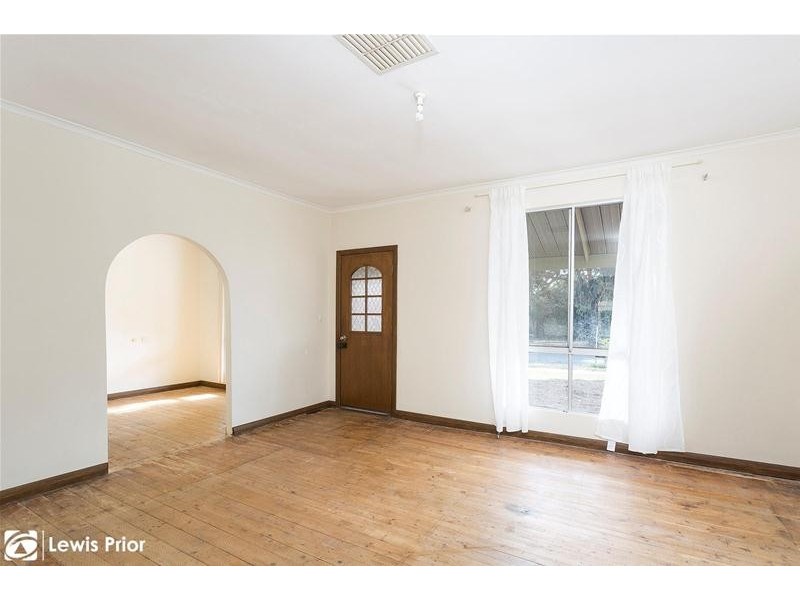 8 Crown Street, Dover Gardens SA 5048