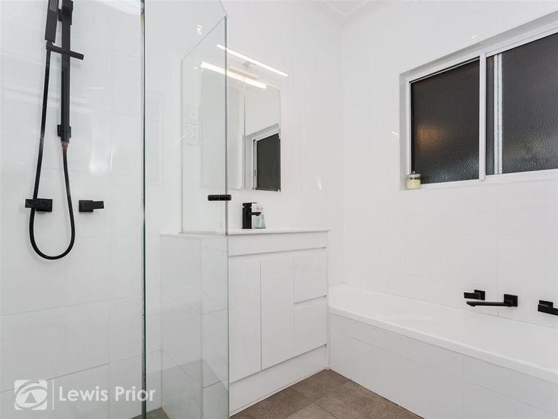 3 Perry Avenue, Marion SA 5043