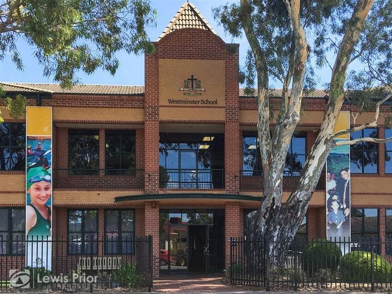 3 Perry Avenue, Marion SA 5043