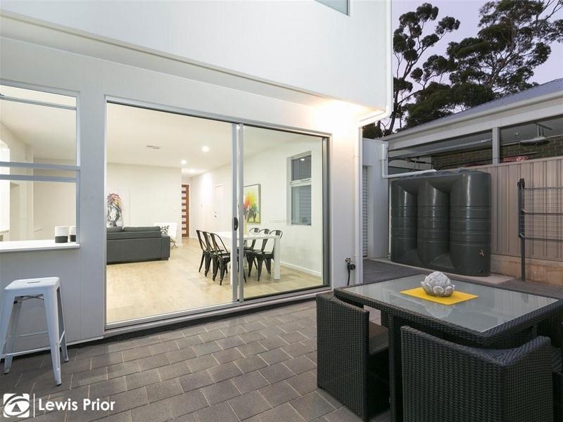 2 Crozier Terrace, Oaklands Park SA 5046