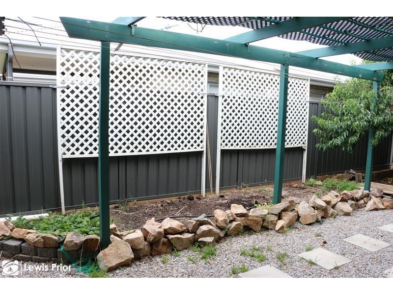 8A Moy Avenue, Warradale SA 5046